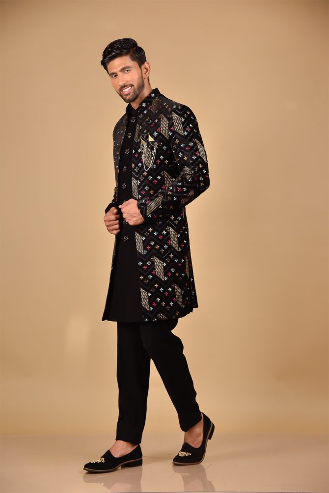 Black & Gold Sequin Thread Embroidery Velvet Indo-Western