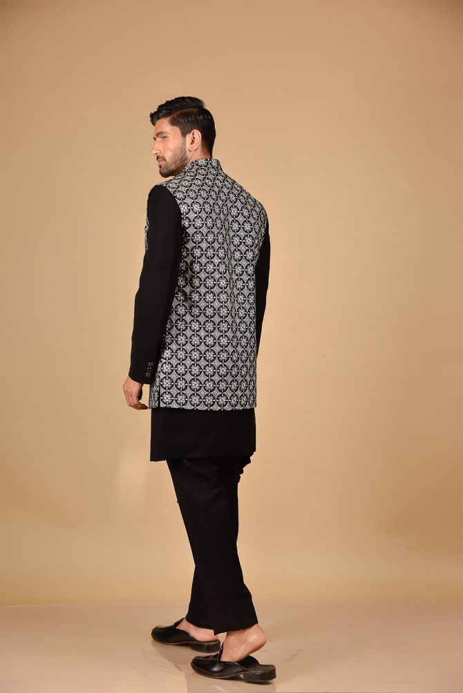 Black & White With Extended Designed Outfits